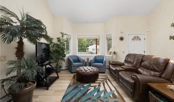 4 Wabasso Ter, Middletown, RI 02842