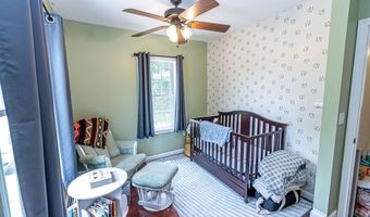 167 Deerfield Rd, Candia, NH 03034
