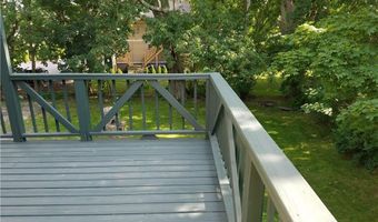 49 Merton Rd 2, Newport, RI 02840