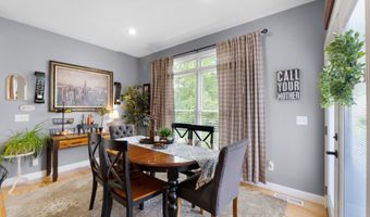 1123 N Dewey St, Auburn, IN 46706