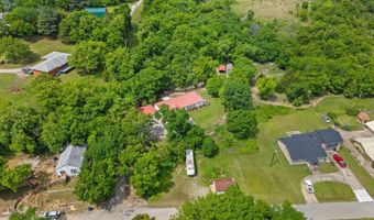 1008 W Maple Ave, Barnsdall, OK 74002