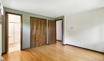 53 Christine Dr, Amherst, NY 14228