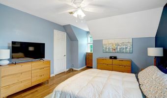 4220 32ND St S, Arlington, VA 22206