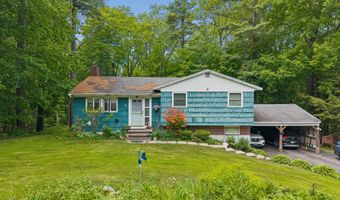 10 Ridgewood Dr, Augusta, ME 04330