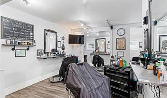 74 Maple Ave, Barrington, RI 02806