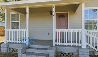 520 Bookter St, Bay St. Louis, MS 39520