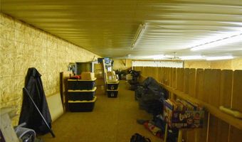 5557 Schuetz Ln, Alhambra, IL 62001