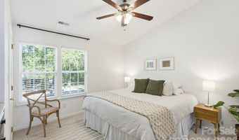 310 Ross Moore Ave, Charlotte, NC 28205