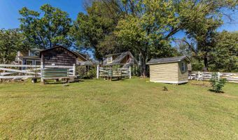 128 S OAK, Adamsville, TN 38310