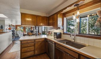 1245 Linnwood Dr NE, Albany, OR 97322