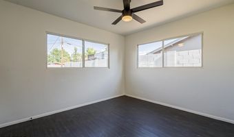 481 N SUNSET Dr, Chandler, AZ 85225