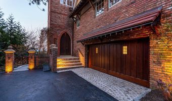 18 Belvidere Rd, Atlantic Highlands, NJ 07716