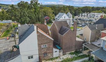 617 W CUMBERLAND St, Allentown, PA 18103
