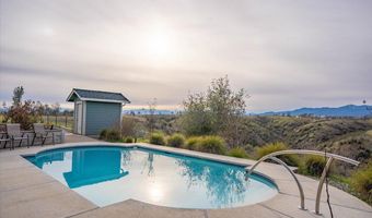 15093 Sunshine Rdg, Anderson, CA 96007