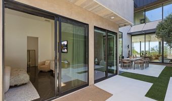 92 Sun Glow Ln, Las Vegas, NV 89135