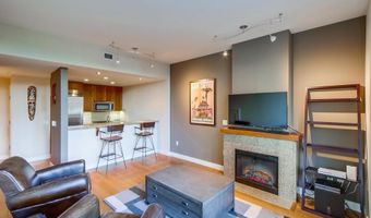 700 W E St 302, San Diego, CA 92101