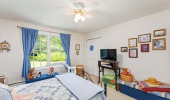 5 Pinehurst Dr, Bennington, NH 03442