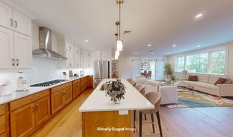 1 Longview Dr 401, Atkinson, NH 03811