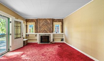 1118 E 19TH St, Cheyenne, WY 82001