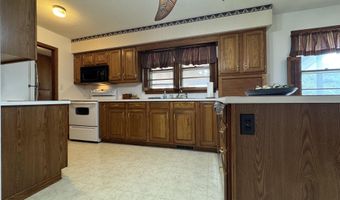 1120 W Cypress Ave, Arkansas City, KS 67005
