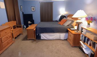 304 S Locust St, Arcanum, OH 45304