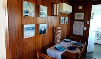 24 Point Meadows Rd, Little Compton, RI 02837