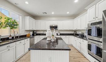 1577 W SWAN Pl, Chandler, AZ 85286