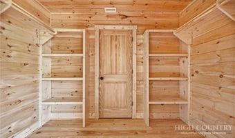 167 Apple Cove Rd, Banner Elk, NC 28604