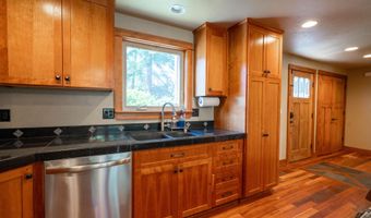 20087 Beaver Ln, Bend, OR 97703