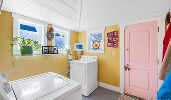927 5th St, Berthoud, CO 80513