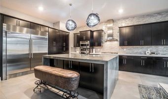 10337 Green Ember Dr, Las Vegas, NV 89135