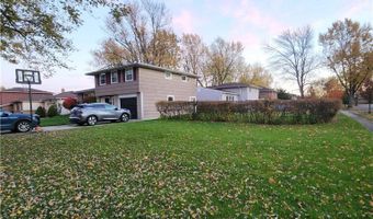 105 Barberry Ln, Amherst, NY 14221