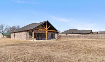 205 Lindsey Ave, Adair, OK 74330