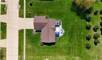 800 Kaitlynn Ave, Anamosa, IA 52205