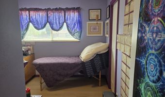 107 Mountain View Ave, Bisbee, AZ 85603