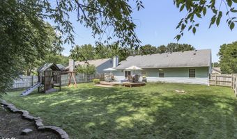 841 Country Ln, Indianapolis, IN 46217