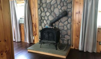 600 Bog Rd, Belvidere Center, VT 05442