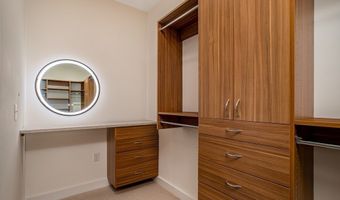 74 Lakeshore Dr, Ashburnham, MA 01430