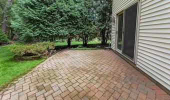 626 Samuel Dr, Madison, WI 53717