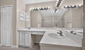 97 ABBEY HOLLOW Dr, Apopka, FL 32712