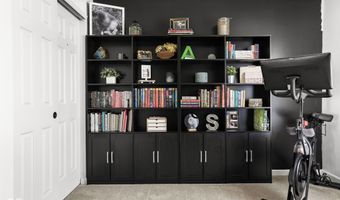6102 Boulder Dr, Anderson, IN 46013
