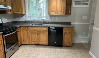 7 Heidi Ln, Billerica, MA 01821
