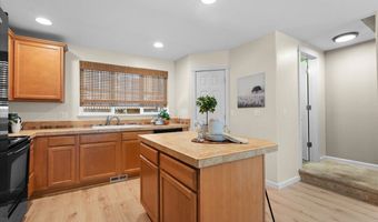 15440 SW MICA Ln, Beaverton, OR 97007