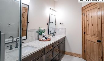 95 Autumn Blaze Ct, Banner Elk, NC 28604