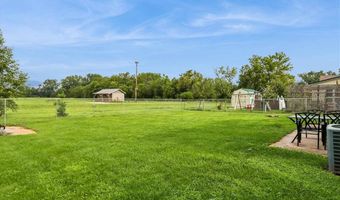709 12th Ave, Amana, IA 52203