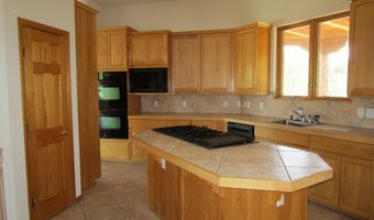 702 FRENCH Dr, Aztec, NM 87410
