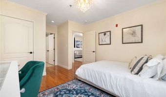 109 Vistas Ct 109, East Greenwich, RI 02818