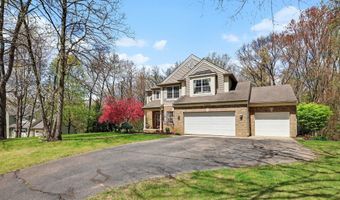 4338 Trail E Dr NE, Ada, MI 49301