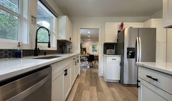 19977 Brick Rd, South Bend, IN 46637