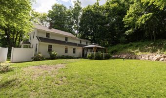 150 Chestnut St, Branford, CT 06405